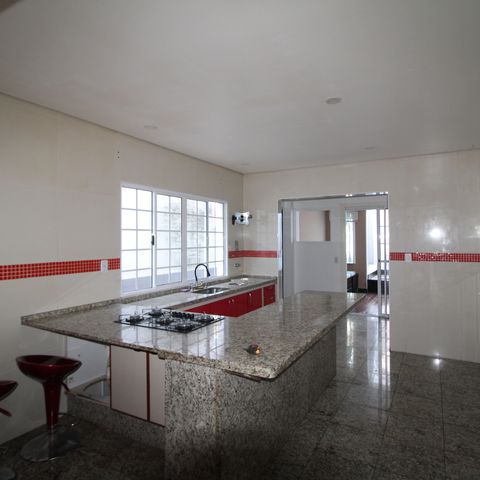 Casa à venda com 170m², 3 quartos e 3 vagasCozinha
