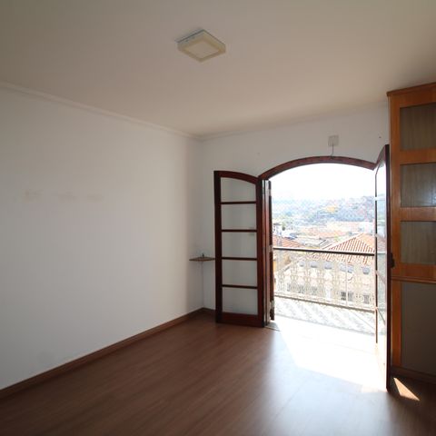 Casa à venda com 170m², 3 quartos e 3 vagasSuíte 3