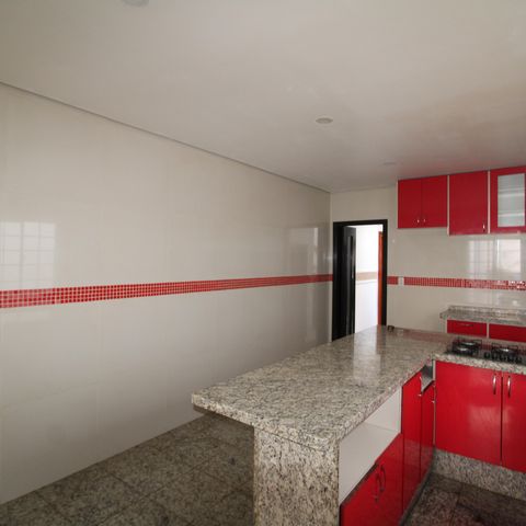 Casa à venda com 170m², 3 quartos e 3 vagasCozinha