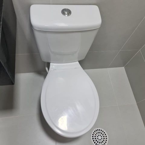 Apartamento à venda com 65m², 3 quartos e sem vaga Apartamento à venda com 65m², 3 quartos e sem vagaBanheiro 1