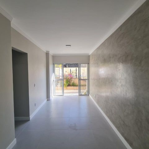 Apartamento à venda com 65m², 3 quartos e sem vaga Apartamento à venda com 65m², 3 quartos e sem vagaSala