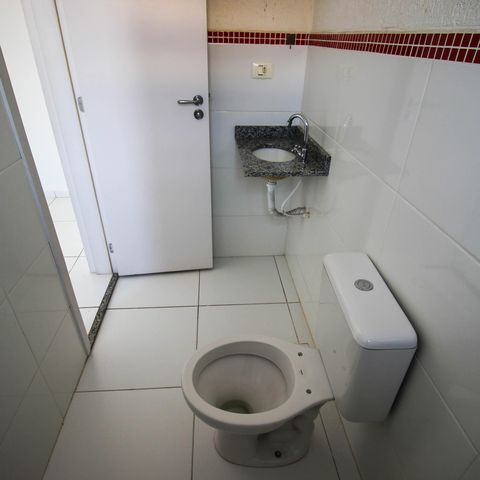 Apartamento para alugar com 68m², 2 quartos e 2 vagasBanheiro da Suíte