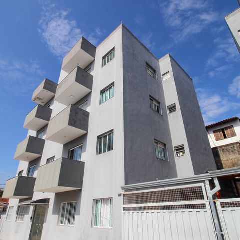Apartamento para alugar com 68m², 2 quartos e 2 vagasFachada
