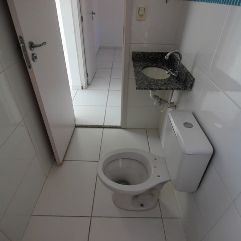 Apartamento para alugar com 68m², 2 quartos e 2 vagasBanheiro