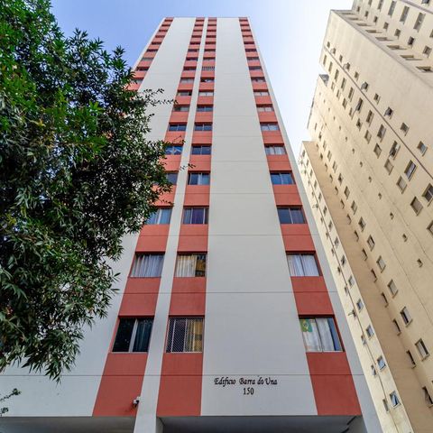 Studio à venda com 40m², 1 quarto e 1 vaga Studio à venda com 40m², 1 quarto e 1 vagaFachada