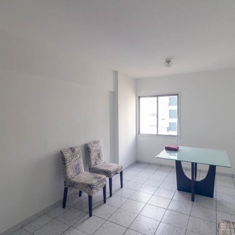 Studio à venda com 40m², 1 quarto e 1 vaga Studio à venda com 40m², 1 quarto e 1 vagaStudio