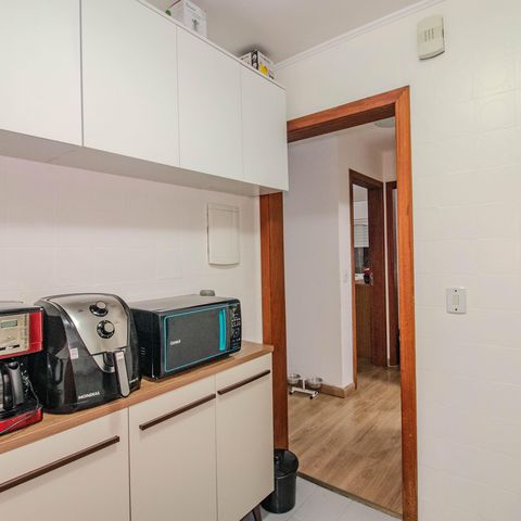 Apartamento à venda com 57m², 2 quartos e sem vaga Apartamento à venda com 57m², 2 quartos e sem vagaCozinha e Área de Serviço