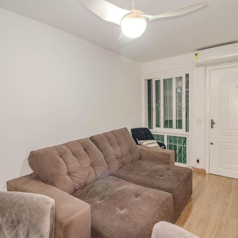 Apartamento à venda com 57m², 2 quartos e sem vaga Apartamento à venda com 57m², 2 quartos e sem vagaSala