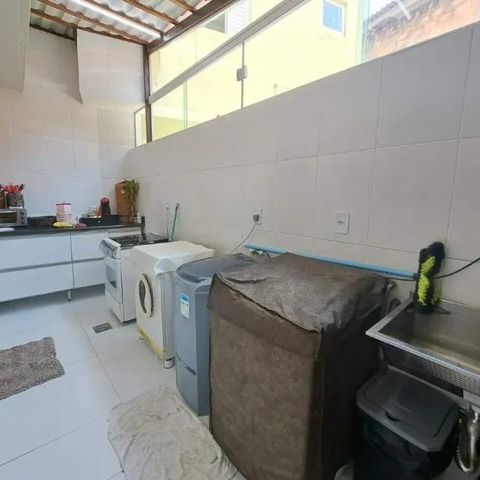 Casa à venda com 130m², 3 quartos e 3 vagas