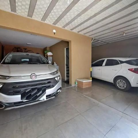Casa à venda com 130m², 3 quartos e 3 vagas