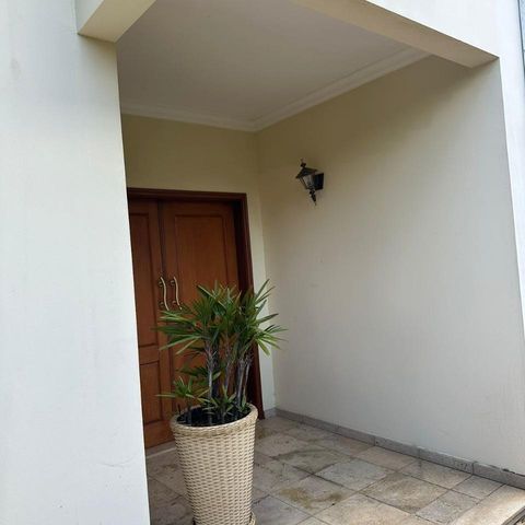 Casa de condomínio à venda com 456m², 4 quartos e 4 vagas