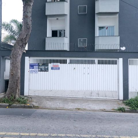 Apartamento à venda com 135m², 2 quartos e 1 vagaFachada