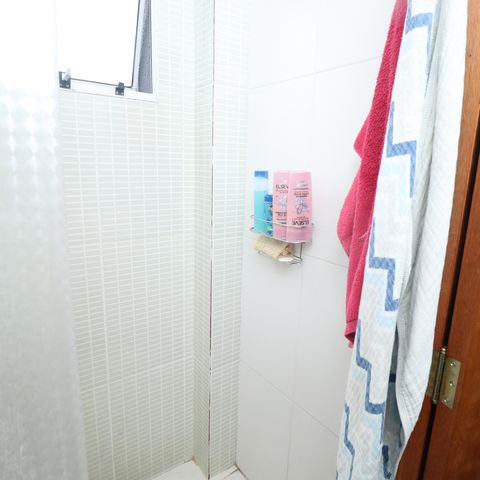 Apartamento à venda com 135m², 2 quartos e 1 vagaBanheiro da Suíte