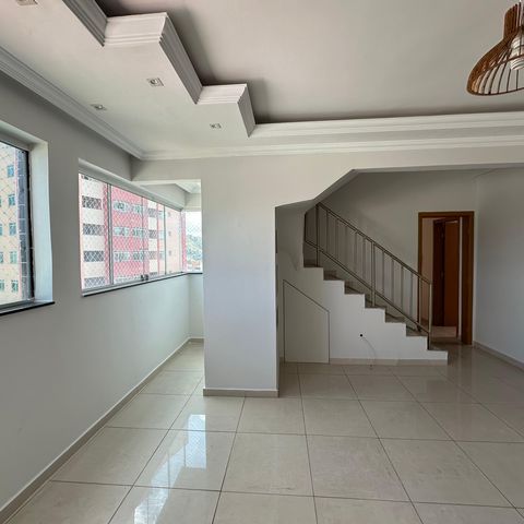 Apartamento à venda com 180m², 4 quartos e 3 vagas