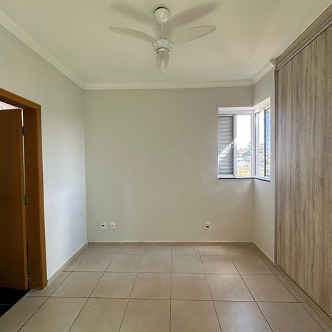 Apartamento à venda com 180m², 4 quartos e 3 vagas
