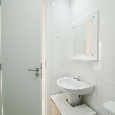 Apartamento para alugar com 53m², 2 quartos e 1 vaga Apartamento para alugar com 53m², 2 quartos e 1 vagaBanheiro