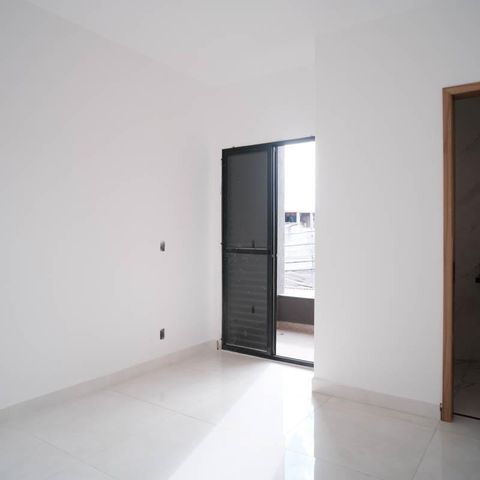 Casa à venda com 79m², 2 quartos e 2 vagasSuíte 1