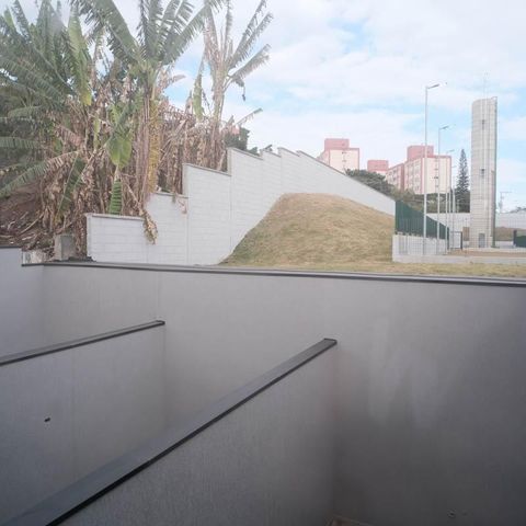 Casa à venda com 79m², 2 quartos e 2 vagasSuíte 2