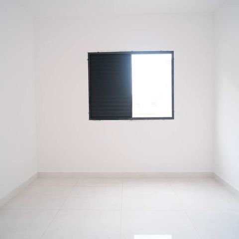 Casa à venda com 79m², 2 quartos e 2 vagasSuíte 2