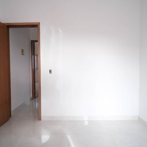 Casa à venda com 79m², 2 quartos e 2 vagasSuíte 1