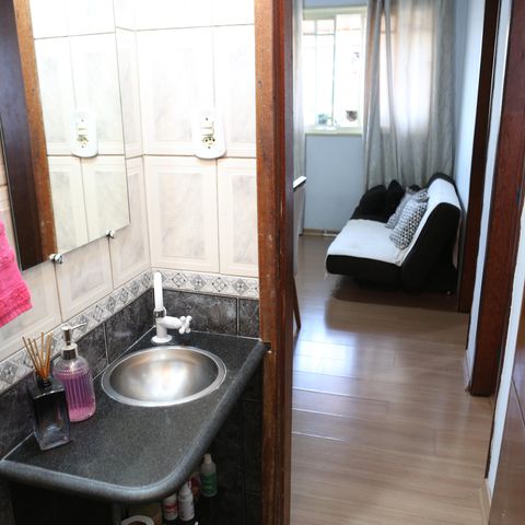 Apartamento à venda com 50m², 2 quartos e 1 vagaBanheiro Social
