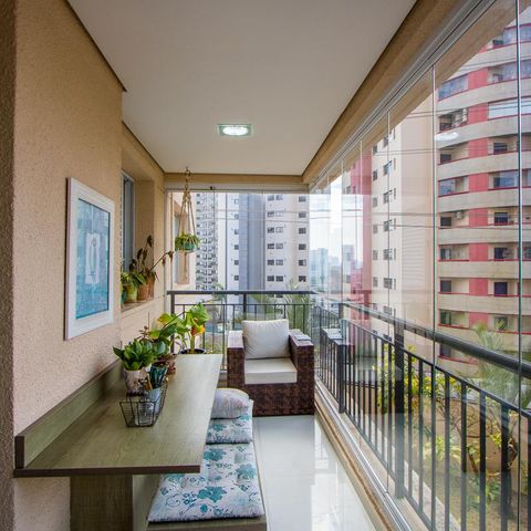 Apartamento à venda com 118m², 3 quartos e 4 vagas Apartamento à venda com 118m², 3 quartos e 4 vagasVaranda gourmet