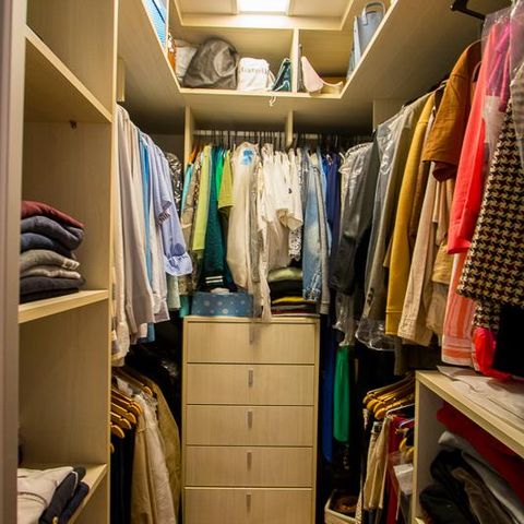 Apartamento à venda com 118m², 3 quartos e 4 vagas Apartamento à venda com 118m², 3 quartos e 4 vagasCloset da suíte