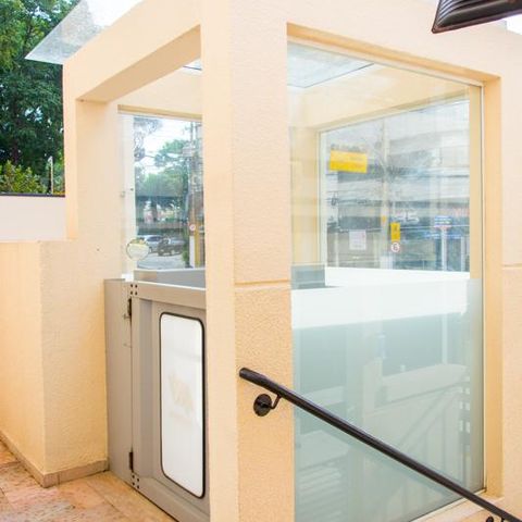 Apartamento à venda com 118m², 3 quartos e 4 vagas Apartamento à venda com 118m², 3 quartos e 4 vagasÁrea comum