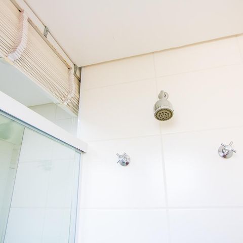 Apartamento à venda com 118m², 3 quartos e 4 vagas Apartamento à venda com 118m², 3 quartos e 4 vagasBanheiro social