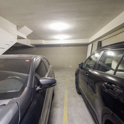 Casa de condomínio à venda com 126m², 3 quartos e 2 vagas Casa de condomínio à venda com 126m², 3 quartos e 2 vagasGaragem