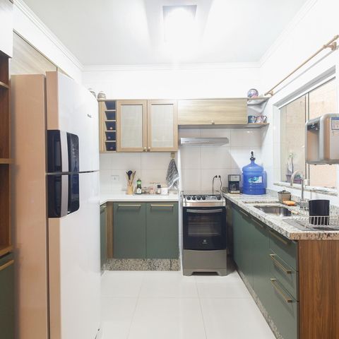 Casa de condomínio à venda com 126m², 3 quartos e 2 vagas Casa de condomínio à venda com 126m², 3 quartos e 2 vagasCozinha