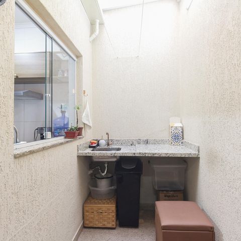 Casa de condomínio à venda com 126m², 3 quartos e 2 vagas Casa de condomínio à venda com 126m², 3 quartos e 2 vagasÁrea de Serviço