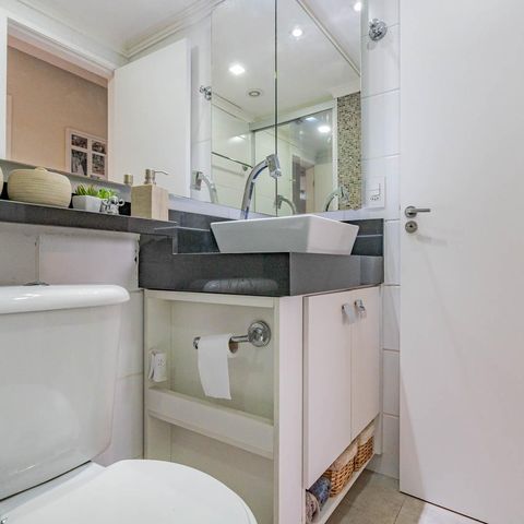 Apartamento à venda com 53m², 2 quartos e 1 vagaBanheiro Social
