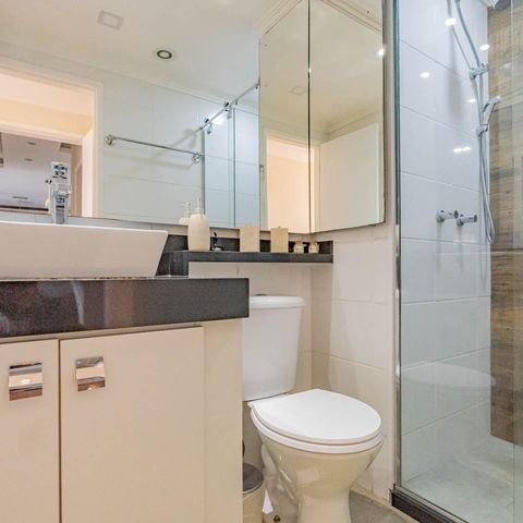 Apartamento à venda com 53m², 2 quartos e 1 vagaBanheiro da Suíte