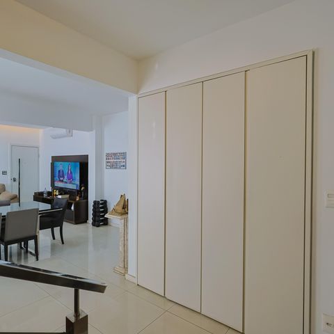 Apartamento à venda com 300m², 4 quartos e 3 vagasSala