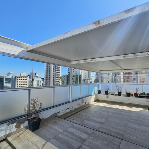 Apartamento à venda com 300m², 4 quartos e 3 vagasCobertura