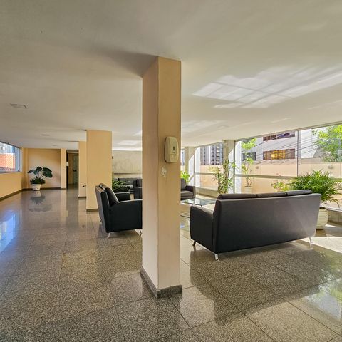 Apartamento à venda com 300m², 4 quartos e 3 vagasHall de entrada