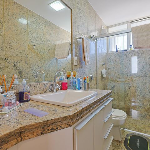 Apartamento à venda com 300m², 4 quartos e 3 vagasBanheiro