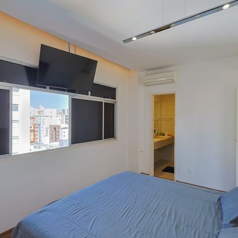 Apartamento à venda com 300m², 4 quartos e 3 vagasSuíte 2
