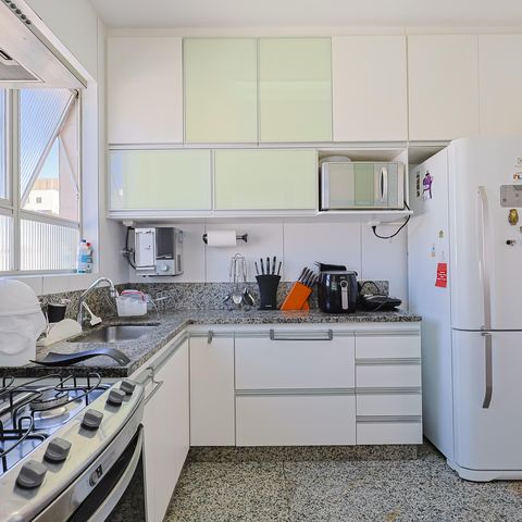 Apartamento à venda com 300m², 4 quartos e 3 vagasCozinha