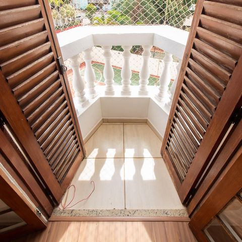 Apartamento à venda com 200m², 3 quartos e 2 vagas Apartamento à venda com 200m², 3 quartos e 2 vagasVaranda do Quarto 2