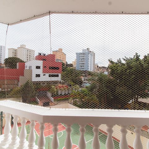 Apartamento à venda com 200m², 3 quartos e 2 vagas Apartamento à venda com 200m², 3 quartos e 2 vagasVista da Varanda da Suíte