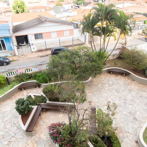 Apartamento à venda com 200m², 3 quartos e 2 vagas Apartamento à venda com 200m², 3 quartos e 2 vagasVista da Varanda