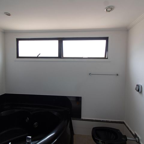 Apartamento à venda com 200m², 3 quartos e 2 vagas Apartamento à venda com 200m², 3 quartos e 2 vagasBanheiro da Suíte