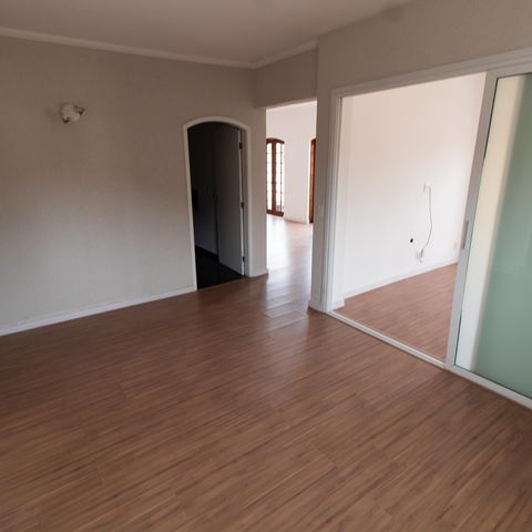 Apartamento à venda com 200m², 3 quartos e 2 vagas Apartamento à venda com 200m², 3 quartos e 2 vagasSala de Jantar