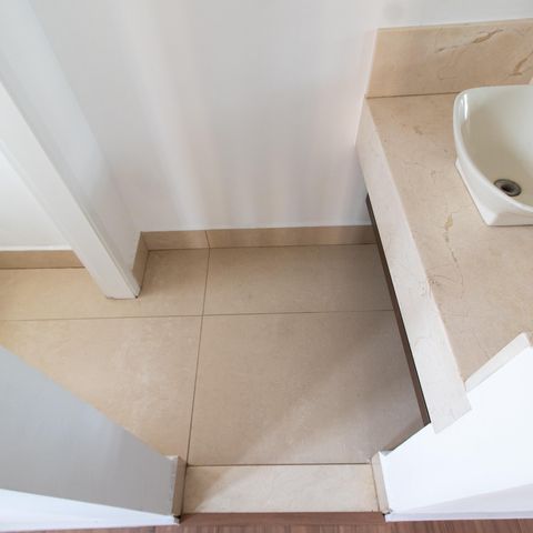 Apartamento à venda com 200m², 3 quartos e 2 vagas Apartamento à venda com 200m², 3 quartos e 2 vagasLavabo