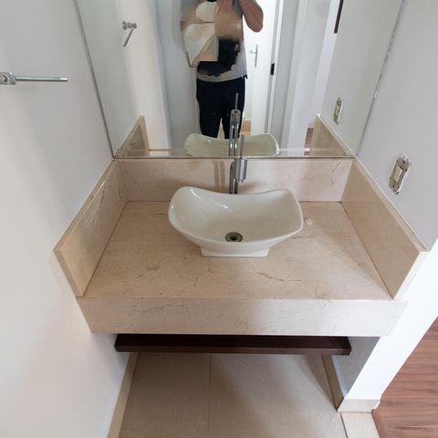 Apartamento à venda com 200m², 3 quartos e 2 vagas Apartamento à venda com 200m², 3 quartos e 2 vagasLavabo