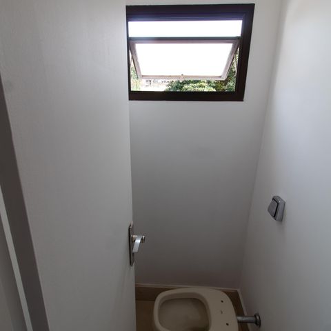 Apartamento à venda com 200m², 3 quartos e 2 vagas Apartamento à venda com 200m², 3 quartos e 2 vagasLavabo