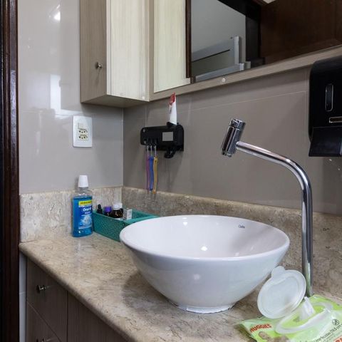 Casa para alugar com 140m², 2 quartos e 4 vagas Casa para alugar com 140m², 2 quartos e 4 vagasBanheiro