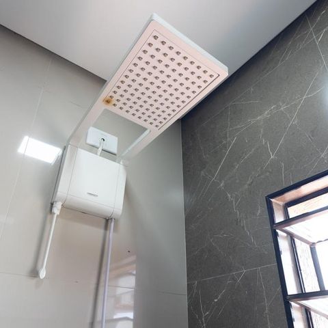 Casa para alugar com 140m², 2 quartos e 4 vagas Casa para alugar com 140m², 2 quartos e 4 vagasBanheiro
